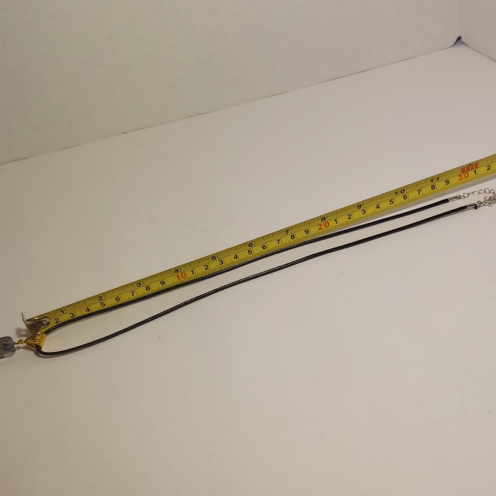 Chakra Crystal Pendant Crushed Stones w Copper Wire Swirl Pendant Necklace - Picture 10 of 10